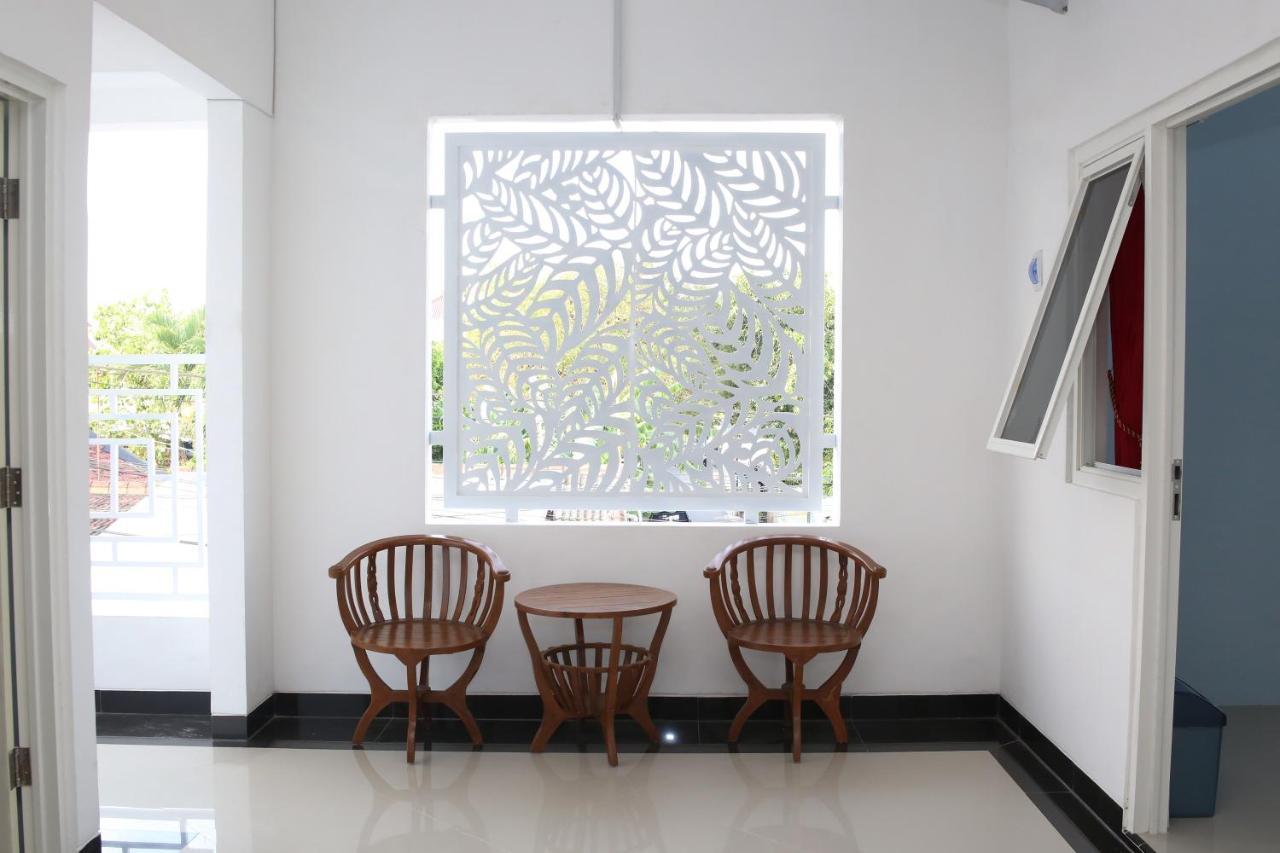 Reddoorz Syariah Near Suncity Mall ماديون المظهر الخارجي الصورة