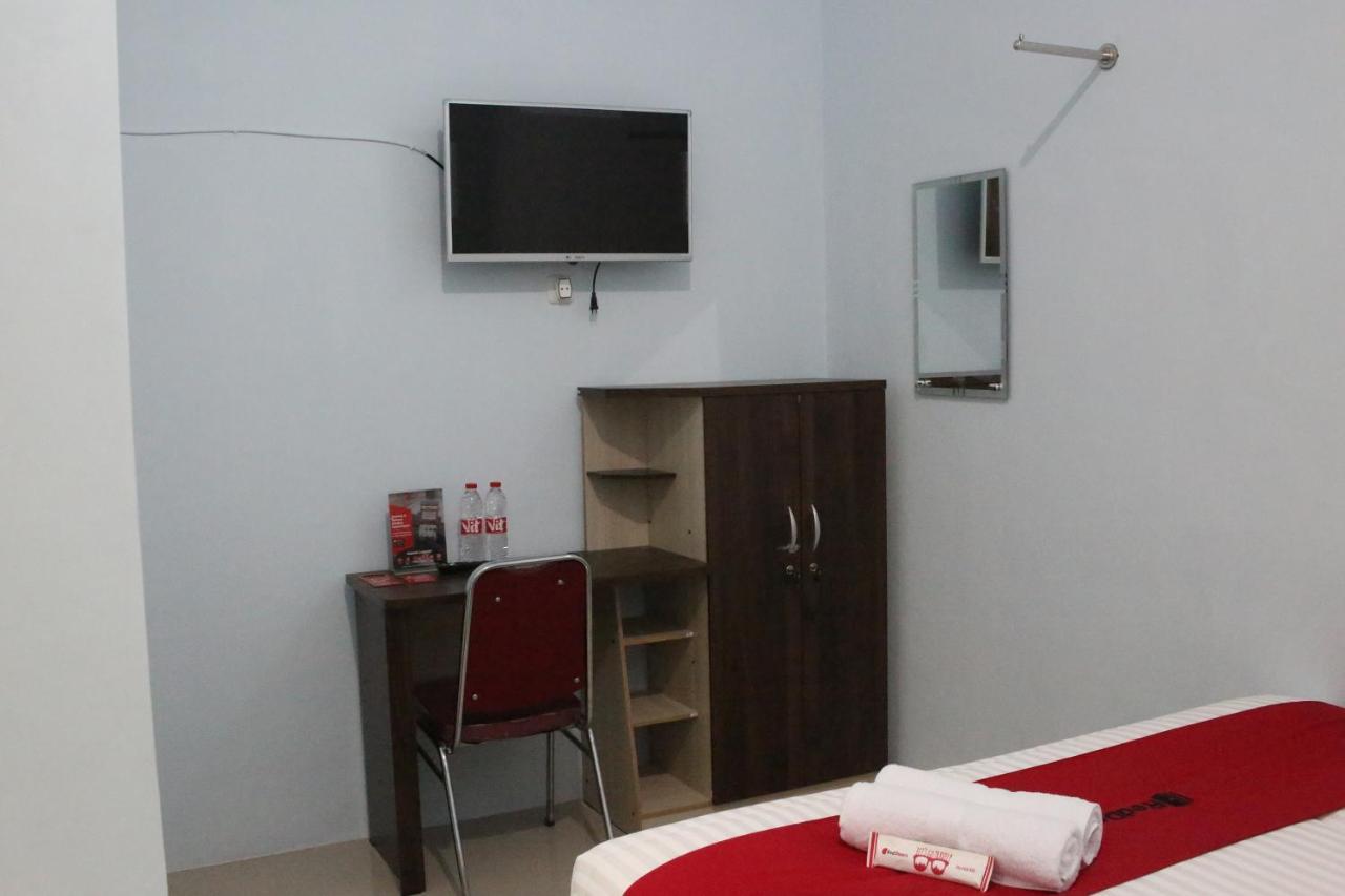 Reddoorz Syariah Near Suncity Mall ماديون المظهر الخارجي الصورة