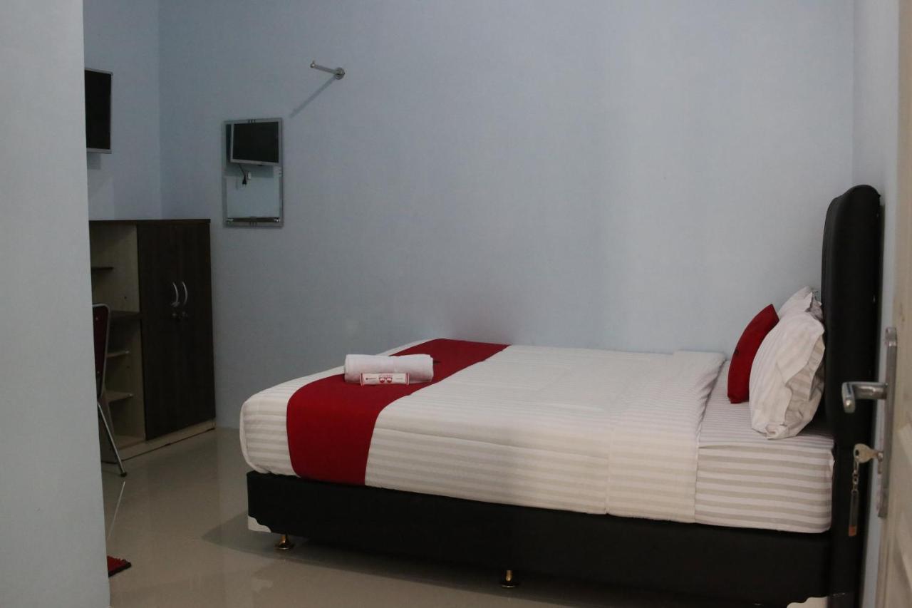 Reddoorz Syariah Near Suncity Mall ماديون المظهر الخارجي الصورة